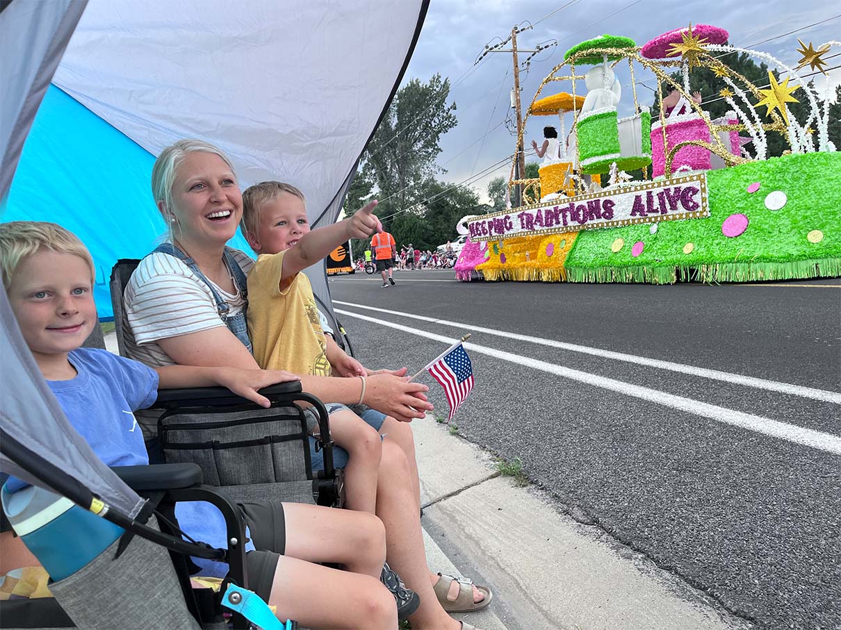 Lawn Chariot in use