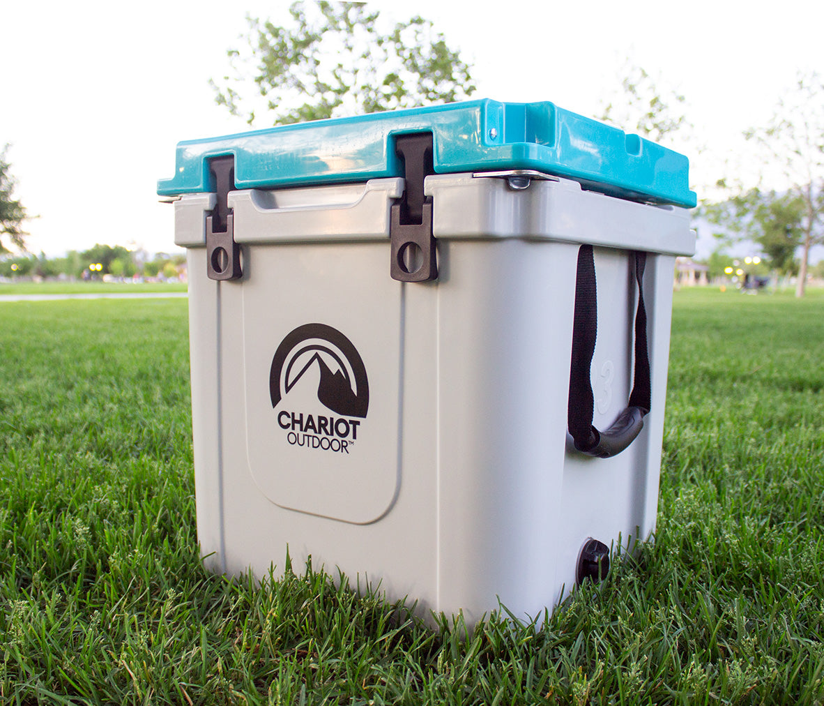 33 QT Cooler
